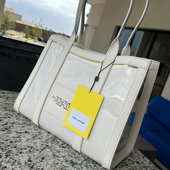 BRAND NEW LARGE THE CLEAR TOTE BAG BY MARC JACOBS! - Picture 11 of 17
